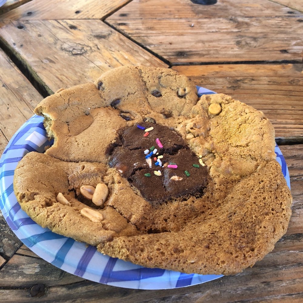 Mt Lemmon Cookie Cabin - Combo cookie - Pizza Near Me - Mount Lemmon, Arizona Mt Lemmon Cookie Cabin - Combo cookie - Pizza Near Me - Mount Lemmon, Arizona