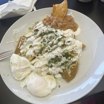 Rosabella's Cafe & Bakery - Green Chilaquiles - Bakeries Near Me - Ventura, California Rosabella's Cafe & Bakery - Green Chilaquiles - Bakeries Near Me - Ventura, California