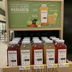 Walt Churchill's Market - Mmm