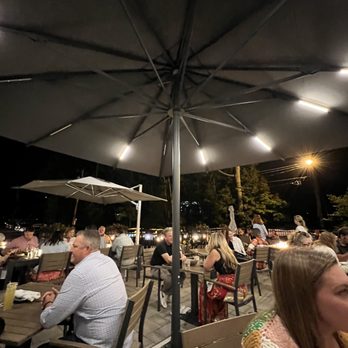 Cheever Tavern - Patio - very nice - New American Near Me - Norwell, Massachusetts