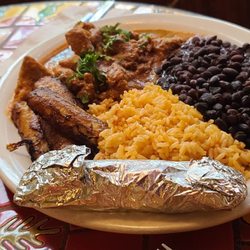 La Veracruzana Mexican Restaurant - Caritas w/ blackbeans