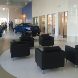 Rockingham Honda - Wide open showroom. Very nice!