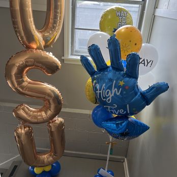 Butterr Up Balloons - Butterr Up Lovely Bundle - Balloon Services Near Me Butterr Up Balloons - Butterr Up Lovely Bundle - Balloon Services Near Me