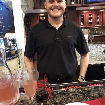The Union Kitchen - See Chris for your drinks - New American Near Me - Kingwood, Texas