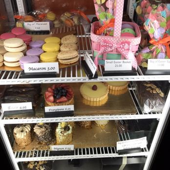 Hendrickx Belgian Bread Crafter - Easter 2017 case - Bakeries Near Me - Chicago, Illinois