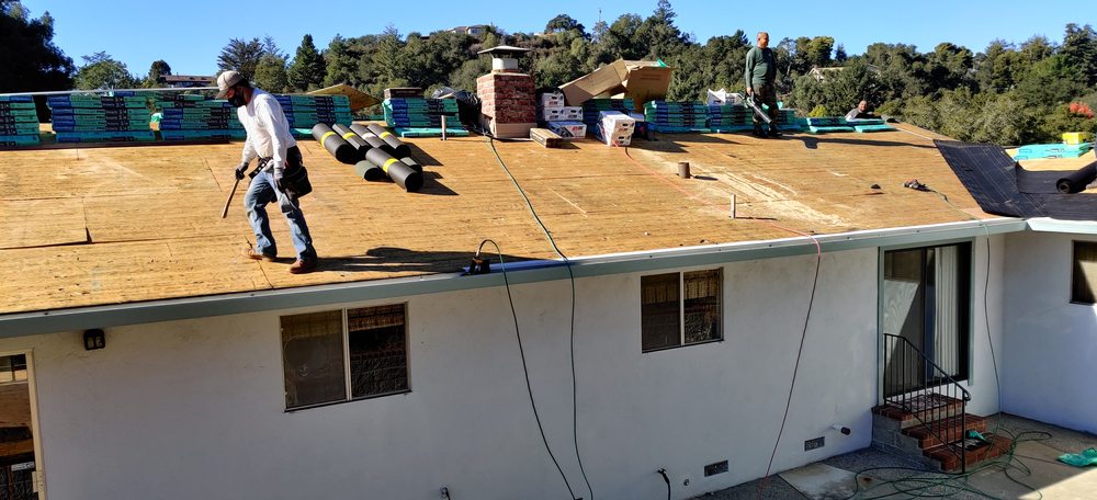 Slide of Buck's Roofing