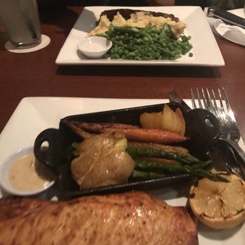Seasons 52 - Wine Bars Near Me - Cherry Hill, New Jersey