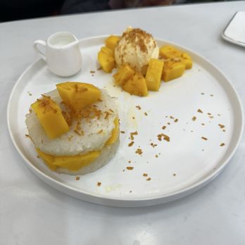 Mango Mango Dessert - Mango A11 Mango Coconut Sticky Rice w. Ice Cream - Desserts Near Me - Henderson, Nevada Mango Mango Dessert - Mango A11 Mango Coconut Sticky Rice w. Ice Cream - Desserts Near Me - Henderson, Nevada