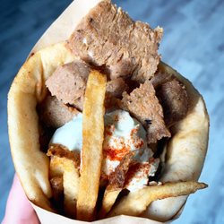Love 'n Gyros - Gyro Pita
