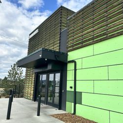 Cannabis & Glass - Liberty Lake - Entrance