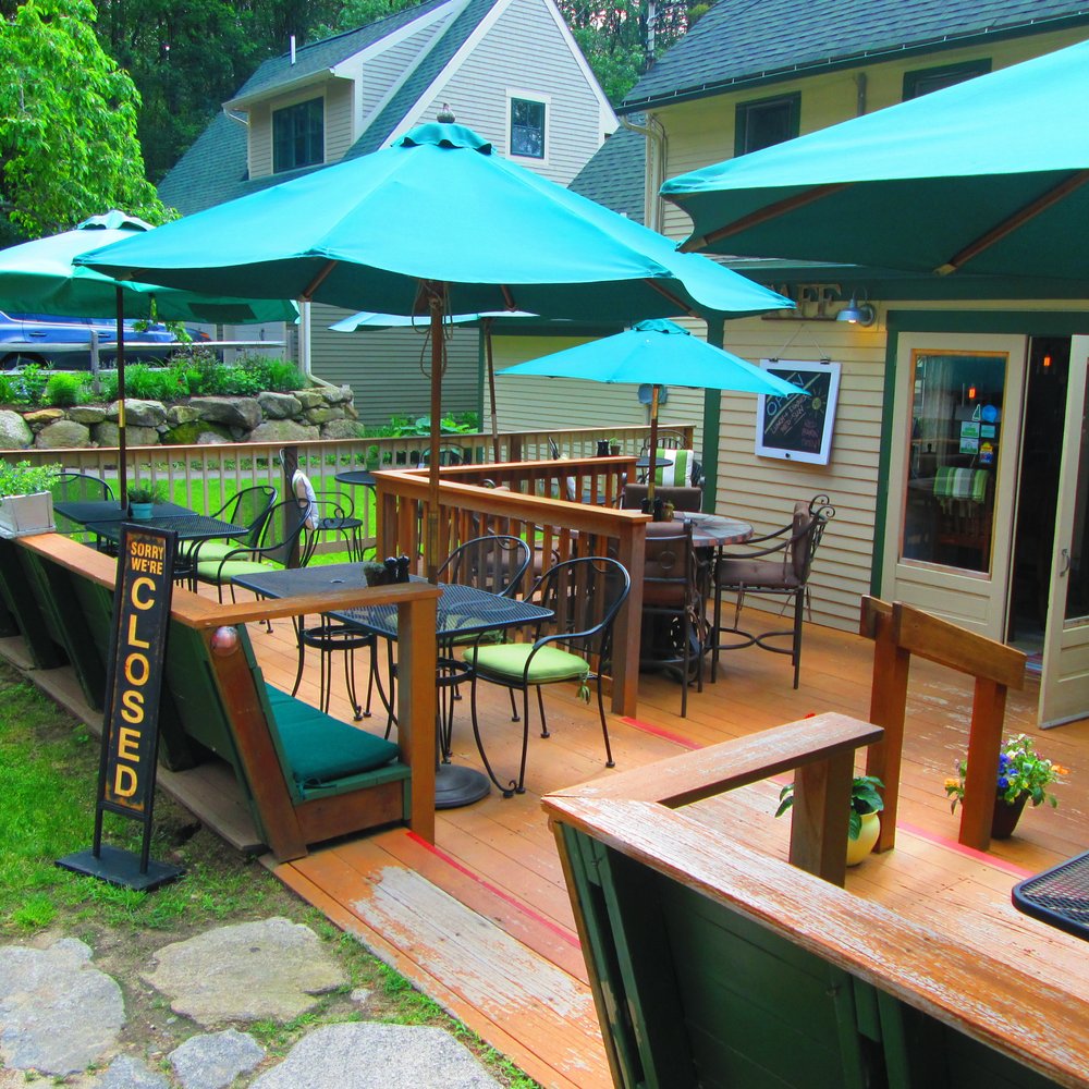 Squam Lake Inn - Bed & Breakfast Near Me - Holderness, New Hampshire Squam Lake Inn - Bed & Breakfast Near Me - Holderness, New Hampshire