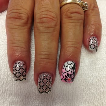 Angel Touch Nails by Katie - The ombré look .. Amazing work .. Katie is the best !!!  Go in and let her work her magic on your nails - Nail Salons Near Me - Queen Creek, Arizona