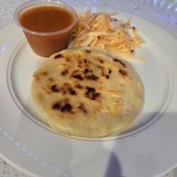 El Patron - Pollo chicken pupusa, delicious!