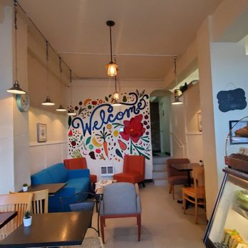 Central Cafe And Juice Bar - Super cute and welcoming inside! - Juice Bars & Smoothies Near Me - Seattle, Washington Central Cafe And Juice Bar - Super cute and welcoming inside! - Juice Bars & Smoothies Near Me - Seattle, Washington