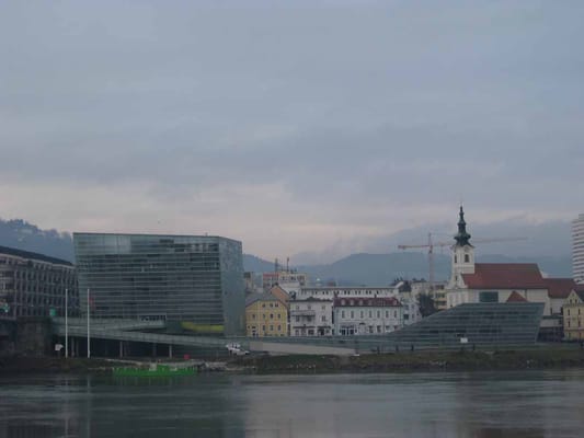 Ars Electronica Center by null