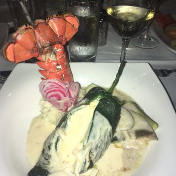 1776 Restaurant - New American Near Me - Crystal Lake, Illinois