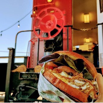Dad's Luncheonette - New American Near Me - Half Moon Bay, California