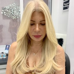 Hidden Beauty Blow Dry Bar