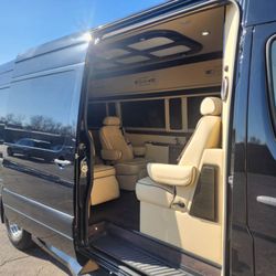 CMI Limo