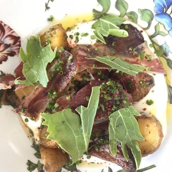 Snail Bar - Potatoes in Mt. Tam Cheese Sauce - Wine Bars Near Me - Oakland, California