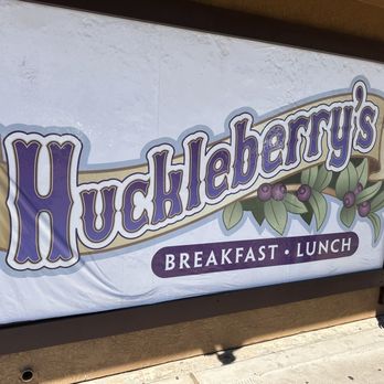 Huckleberry's Breakfast and Lunch - Outside sign - Breakfast & Brunch Near Me - Stockton, California