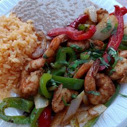 Fiesta Habanero - Shrimp Fajitas, refried beans, rice