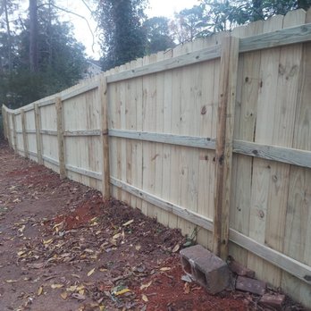 Ergeon - Nail up wood fence - Fences & Gates Near Me - Atlanta, Georgia Ergeon - Nail up wood fence - Fences & Gates Near Me - Atlanta, Georgia