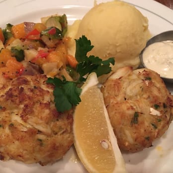 Phillips Seafood - Crab cake platter - Seafood Near Me - Baltimore, Maryland Phillips Seafood - Crab cake platter - Seafood Near Me - Baltimore, Maryland