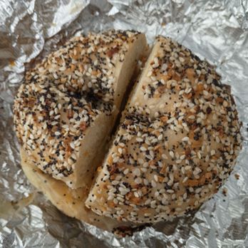Rosen’s Bagels - I'm a returning customer. Always fresh and tasty  Staff is amazing - Bagels Near Me - Austin, Texas