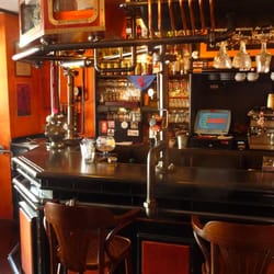 La Mecanique des Fluides - Tipping is not a city in China.