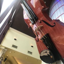 Giant Fiddle