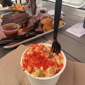 Wild Fig BBQ - The tray of food with the Mac & cheese emphasized. - Barbeque Near Me - Las Vegas, Nevada Wild Fig BBQ - The tray of food with the Mac & cheese emphasized. - Barbeque Near Me - Las Vegas, Nevada