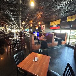 DAGWOOD’S DELI & SPORTS BAR - Updated October 2025 - 296 Photos & 525