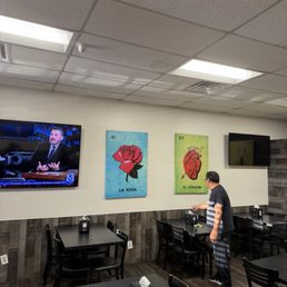 Dining area with wall art Dining area with wall art