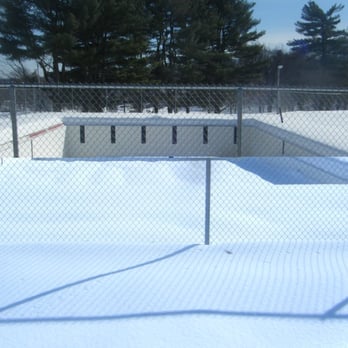 Beachland Park - Cold day for a swim - Parks Near Me - West Hartford, Connecticut