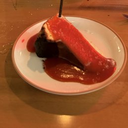 Basque cheesecake with tomato caramel sauce