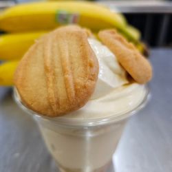 Butteriffic Bakery & Cafe - Classic Banana Puddings made with Butter Cookies