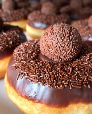 Max'd Out Donuts by null