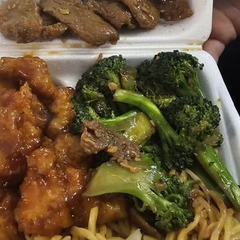 Hot Wok Restaurant - The brocolli "beef" - Chinese Near Me - Fullerton, California Hot Wok Restaurant - The brocolli "beef" - Chinese Near Me - Fullerton, California