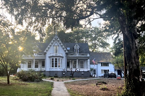 Shaw House Inn by null