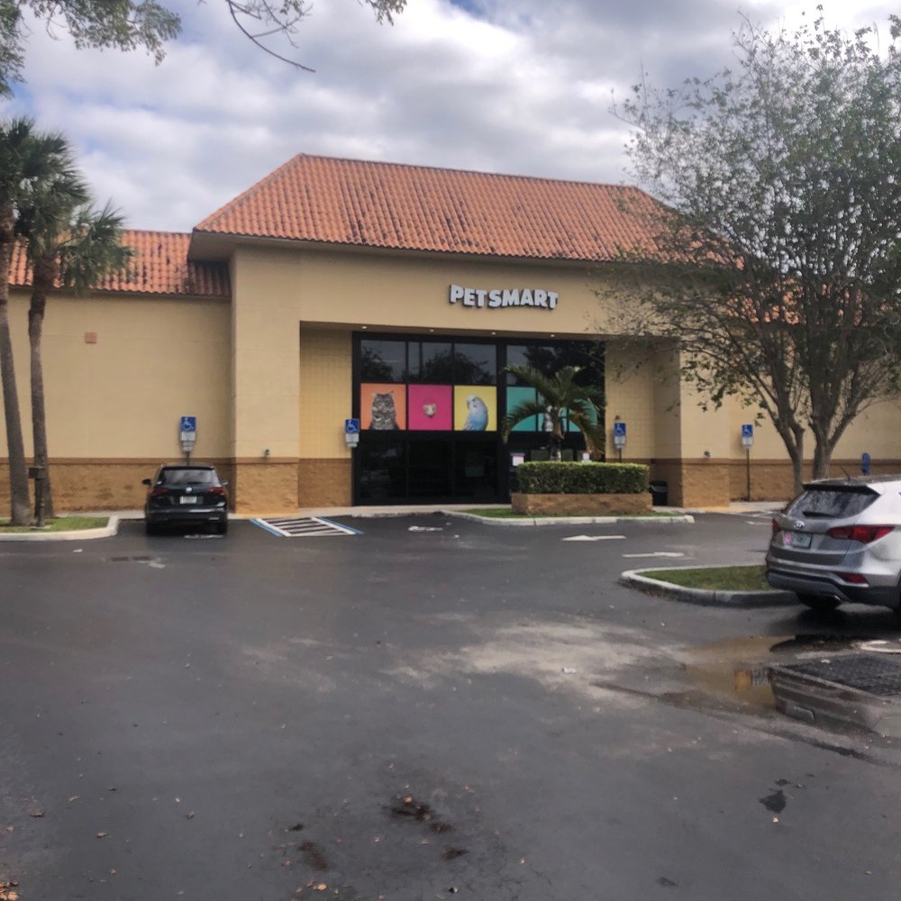 PetSmart - Exterior - Pet Groomers Near Me - Coral Springs, Florida PetSmart - Exterior - Pet Groomers Near Me - Coral Springs, Florida