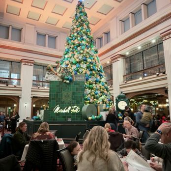 The Marshall Field's Walnut Room - American Near Me - Chicago, Illinois The Marshall Field's Walnut Room - American Near Me - Chicago, Illinois