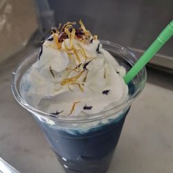 Bleu Buttahfly