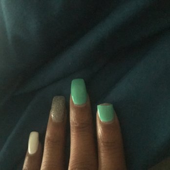 Elite Nails - broken nail - Nail Salons Near Me - Indianapolis, Indiana