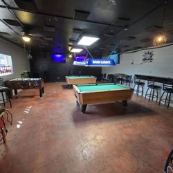 CJ's Sports Bar And Grill - POOL ROOM