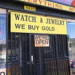 H & R Jewelry Loan - Enterance