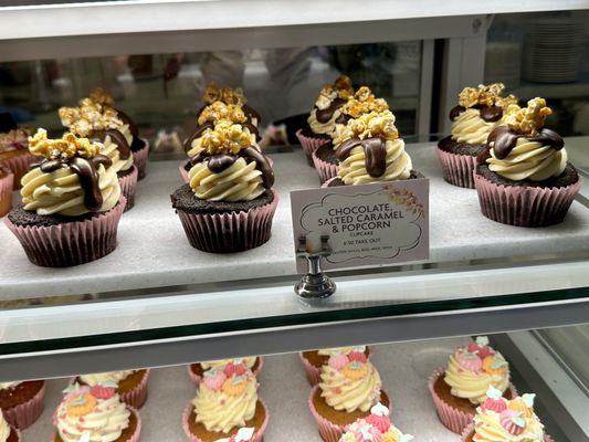 Peggy Porschen Belgravia Ltd by null
