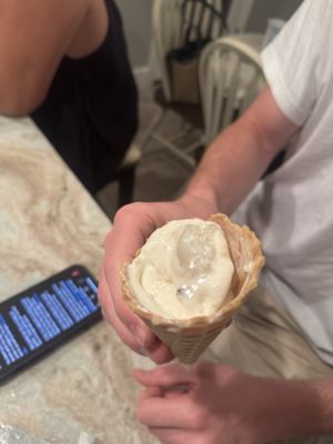 Stillwells Riverwalk Ice Cream by null