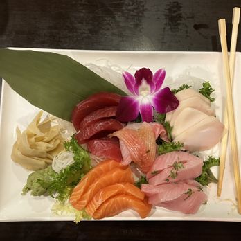 Sushi Hana - Sashimi Dinner (Tuna, White Tuna, Red Snapper, Salmon and Yellowtail). - Japanese Near Me - Bradenton, Florida Sushi Hana - Sashimi Dinner (Tuna, White Tuna, Red Snapper, Salmon and Yellowtail). - Japanese Near Me - Bradenton, Florida