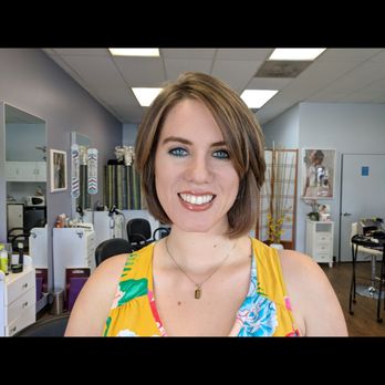 D'ERNESTO Beauty Lounge - Makeup Artists Near Me - Wilton Manors, Florida D'ERNESTO Beauty Lounge - Makeup Artists Near Me - Wilton Manors, Florida